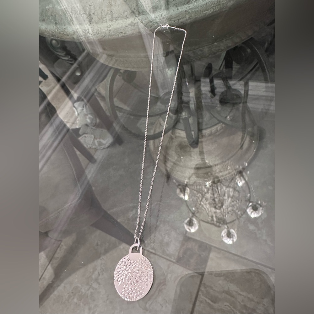 Authentic Tiffany & Co. Go Women Ltd.Edition 2018 Marathon